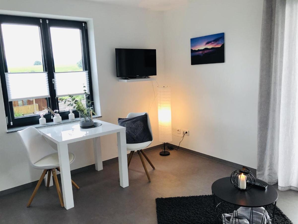 Ferienwohnung Vivien รีเดิน ภายนอก รูปภาพ